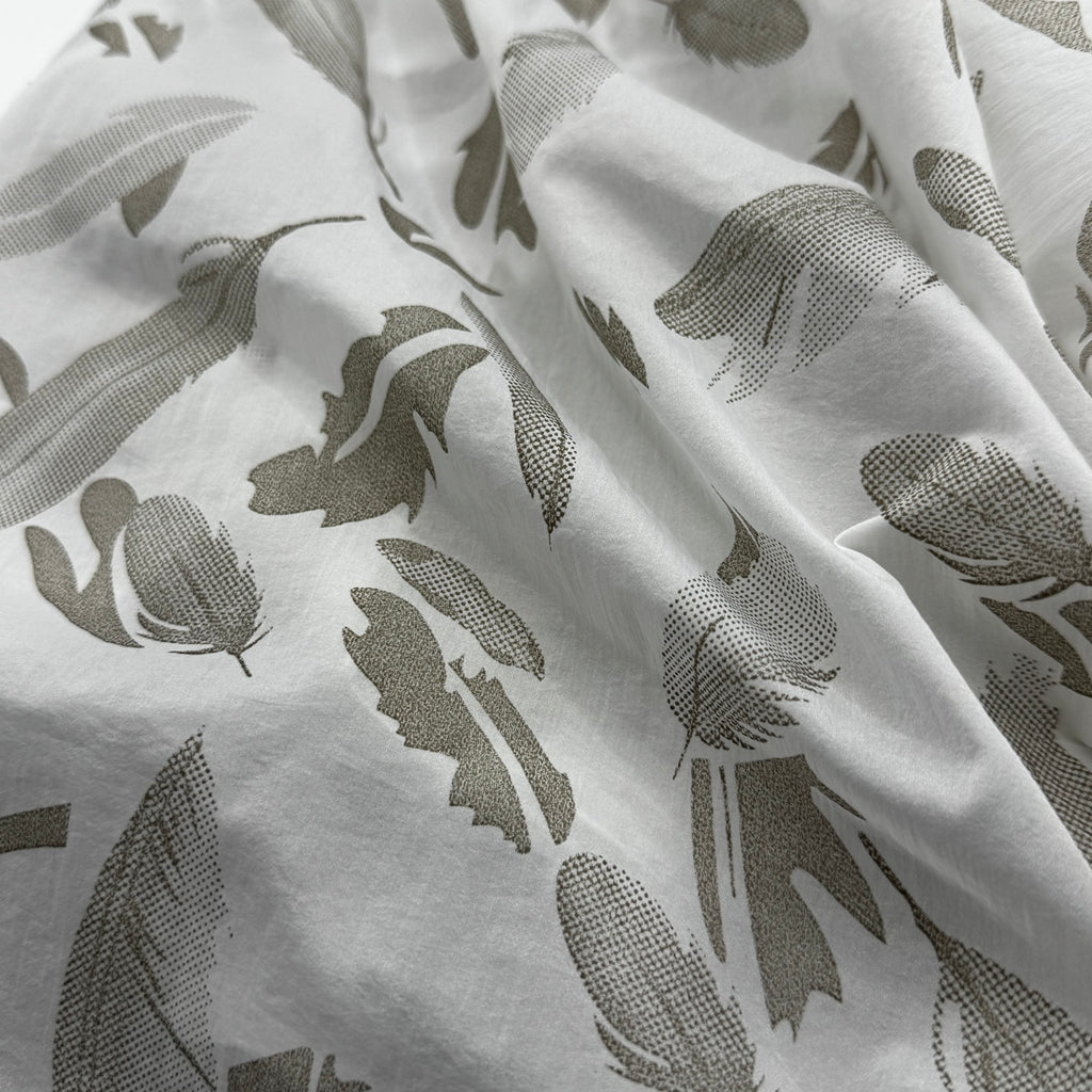 20D Lightweight Nylon Crinkle Fabric For Outdoor Jackets By the Yard