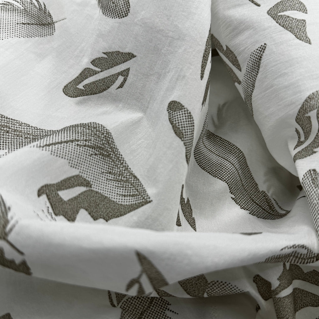 20D Lightweight Nylon Crinkle Fabric For Outdoor Jackets By the Yard