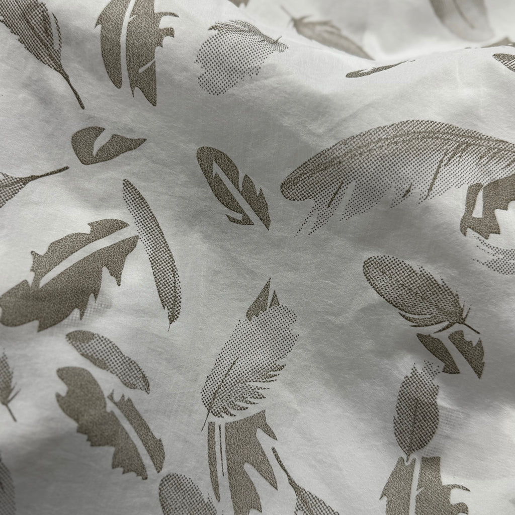 20D Lightweight Nylon Crinkle Fabric For Outdoor Jackets By the Yard