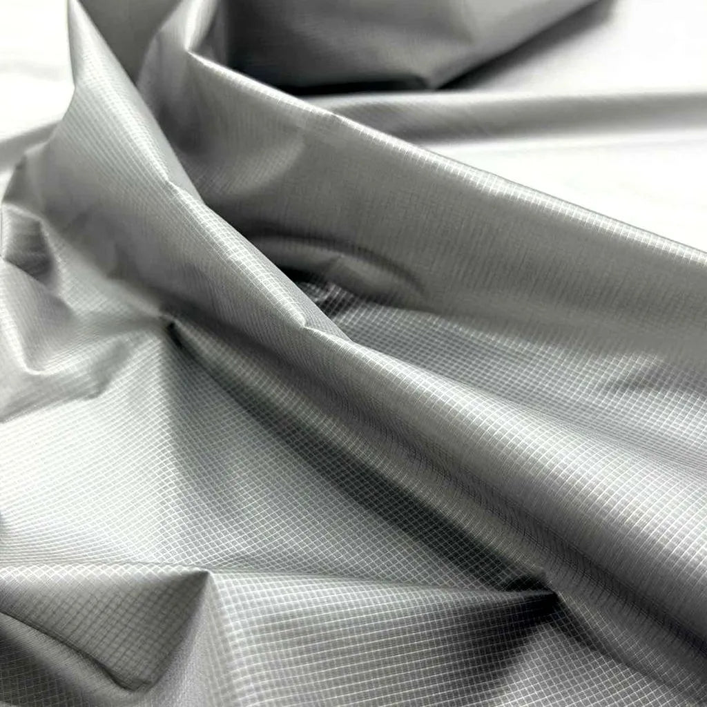 10D Shiny Nylon Ripstop – Ultra-Light, High-Gloss Performance Fabric